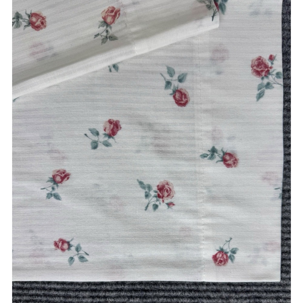 Vintage Cannon Rose Floral Standard Pillowcases Pair White Pink Cottagecore 80s